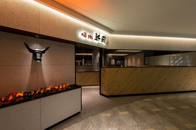 焼肉新羅 MONA新浦安店 | 店舗